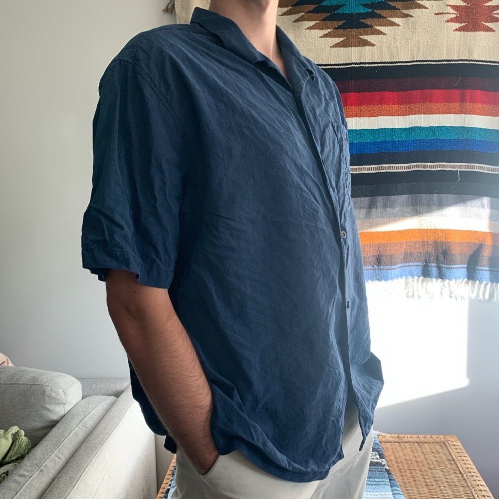 Tommy Bahama Silk Short Sleeve Button Up